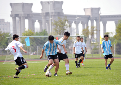 2012欧洲杯意大利vs德国 cctv集锦(2012年欧洲杯意大利vs德国) - 欧洲杯 - 叮当猫123-第1张图片-足球直播_足球免费在线高清直播_足球视频在线观看无插件-24直播网